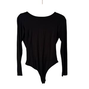 Lulu's Hype Worthy black long sleeve open-back bodysuit size S